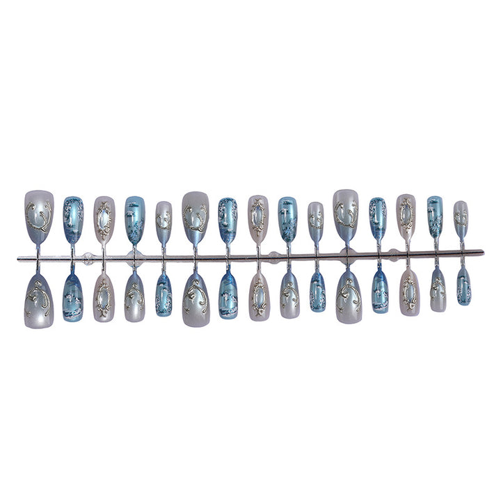 Glamorous Decorative Press-On Nail Set Bowlift