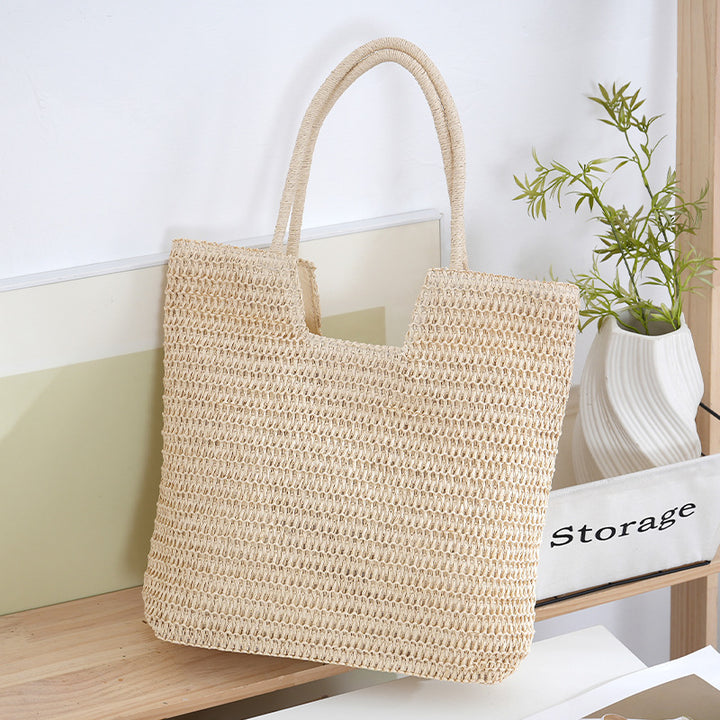 Handmade straw bag with modern design Bowlift