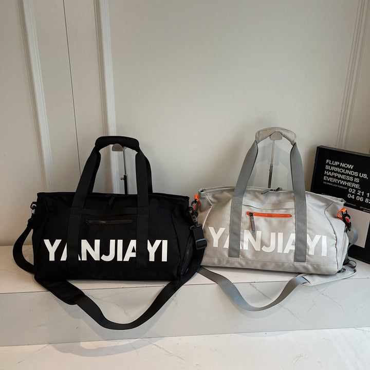 Sporty travel bag with mesh structure and practical compartments Bowlift