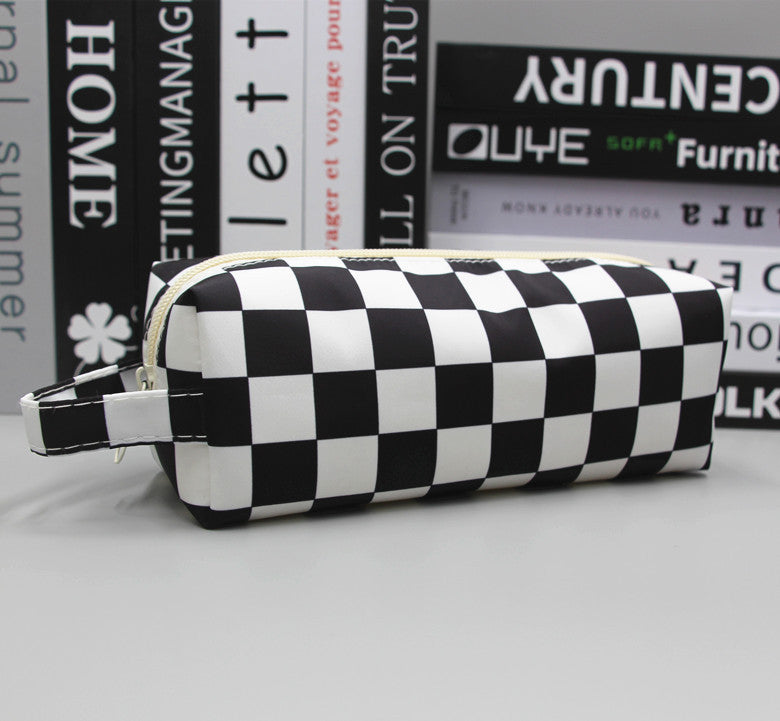 Checkered Pattern Pencil Pouch Bowlift