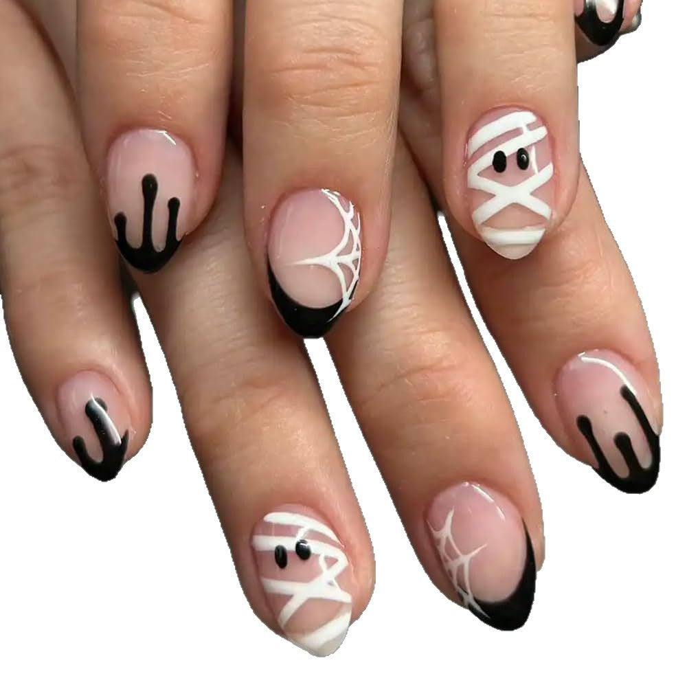 Creative nail art set with Halloween motifs Bowlift