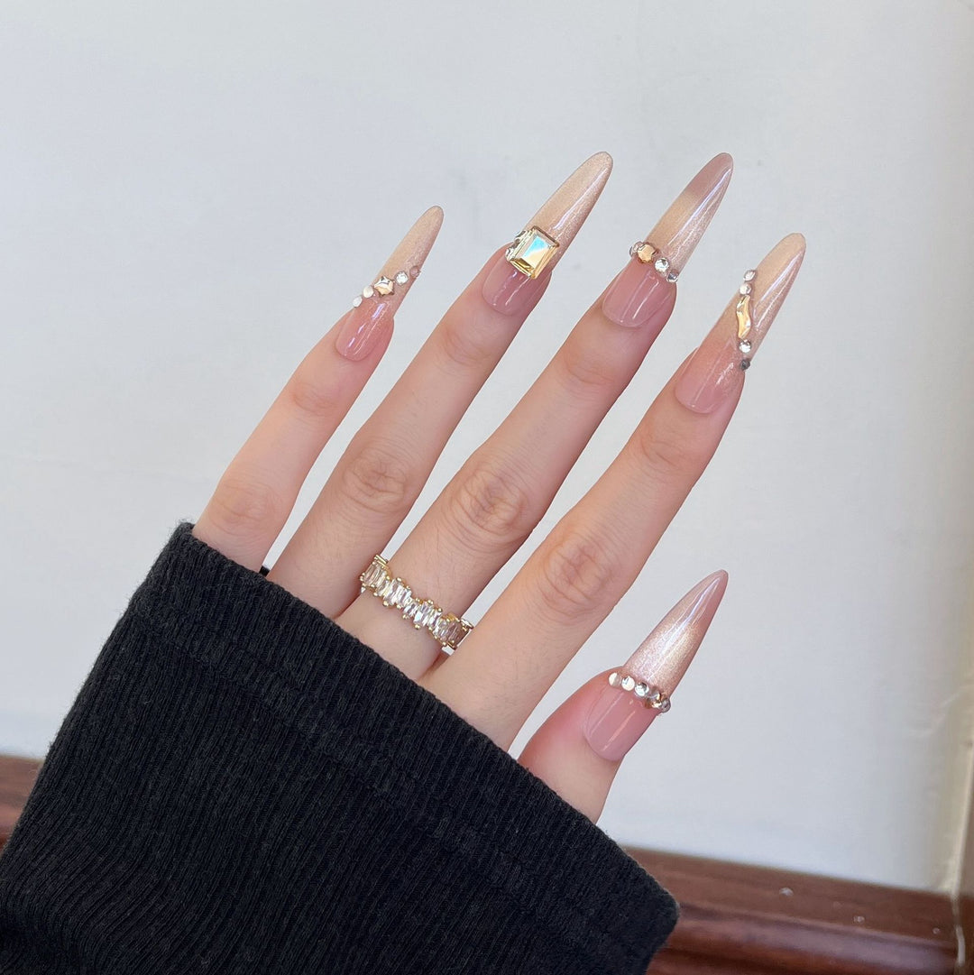 Glamorous Stiletto Press-On Nail Extensions Bowlift
