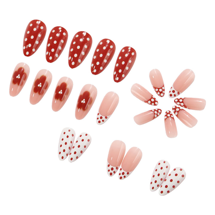 Playful retro style artificial nails Bowlift
