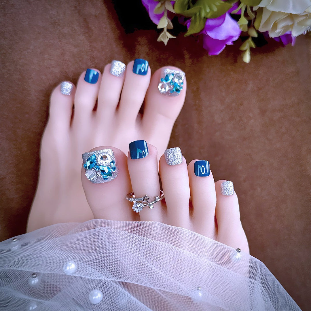 Elegant toenail art Bowlift
