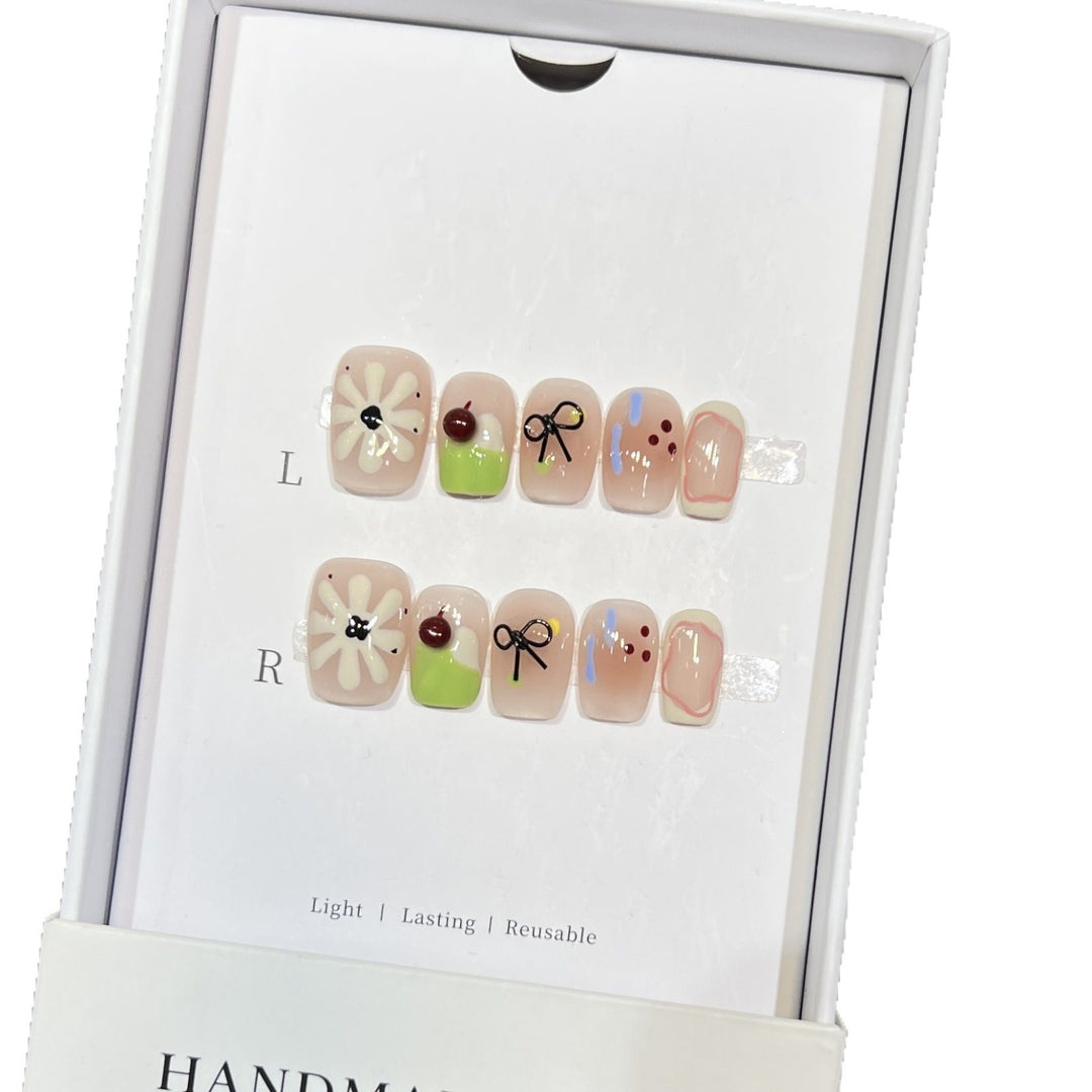 Artistic Floral Press-On Nail Set with Reusable Design Bowlift