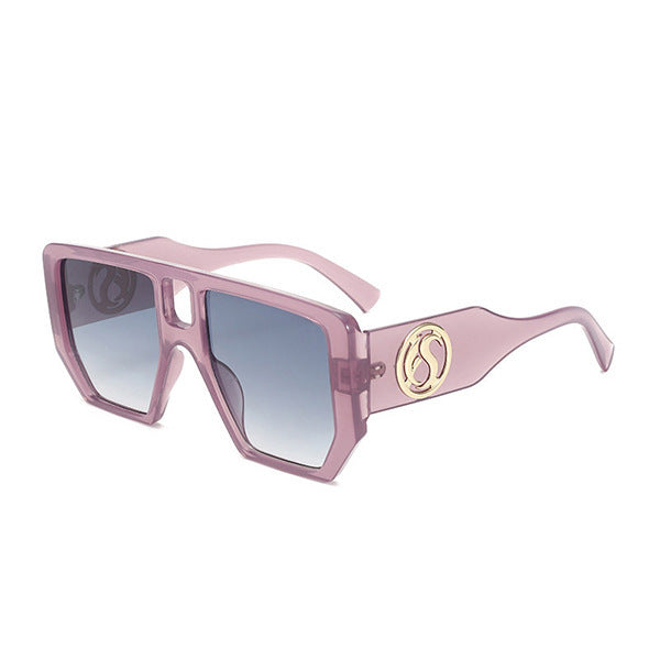 Women’s square sunglasses with striking pattern and golden accents Bowlift