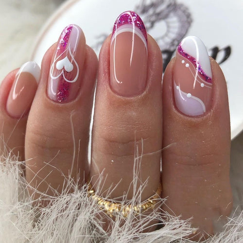 Artistic Glitter Heart Press-On Nails Bowlift