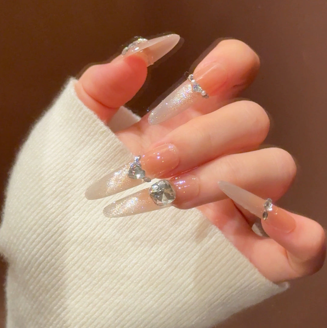 Glamorous Decorative Press-On Nail Extensions Bowlift