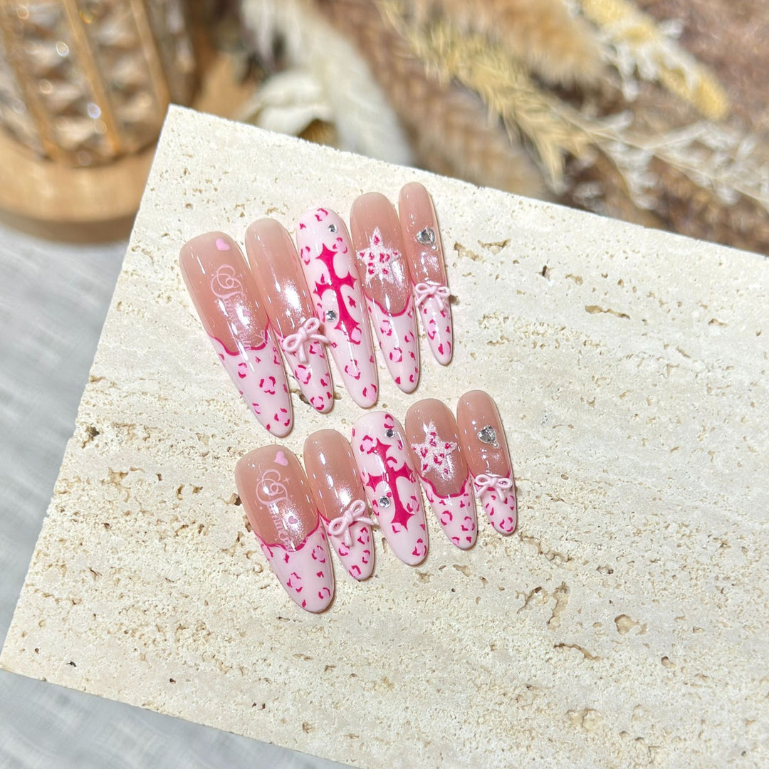 Artistic Stiletto Press-On Nail Set with Heart and Bow Design Bowlift