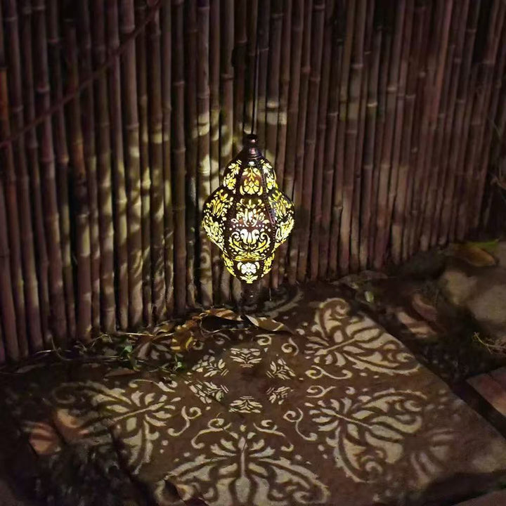 Outdoor Projection Hollow Baroque Solar Garden Hanging Lamp