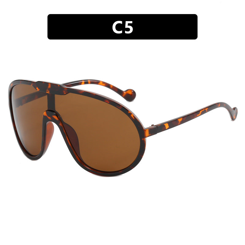 Ladies visor-like sunglasses Bowlift