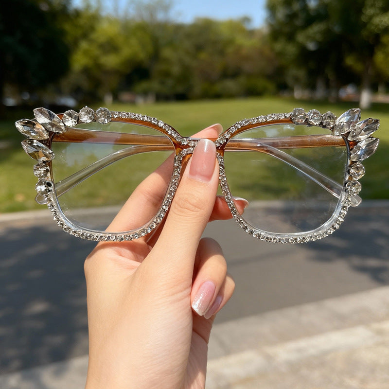 Glamorous Rhinestone-Embellished Cat-Eye Sunglasses Bowlift