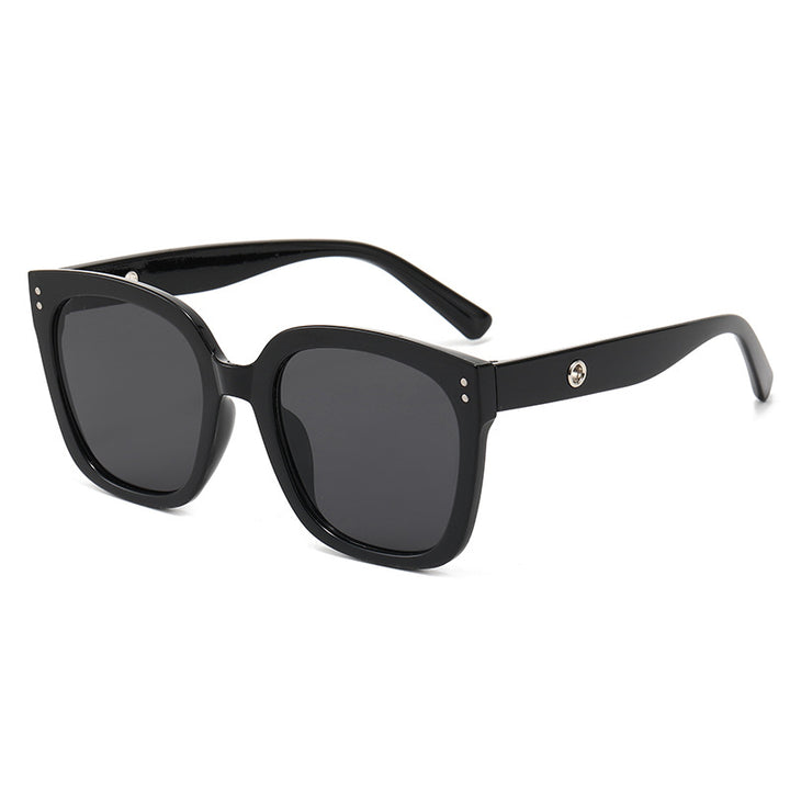 Ladies square sunglasses with elegant frame and UV protection Bowlift