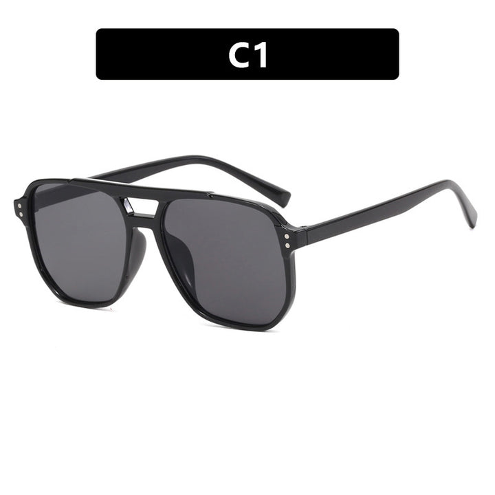 Women's fashionable sunglasses with angular frame Bowlift
