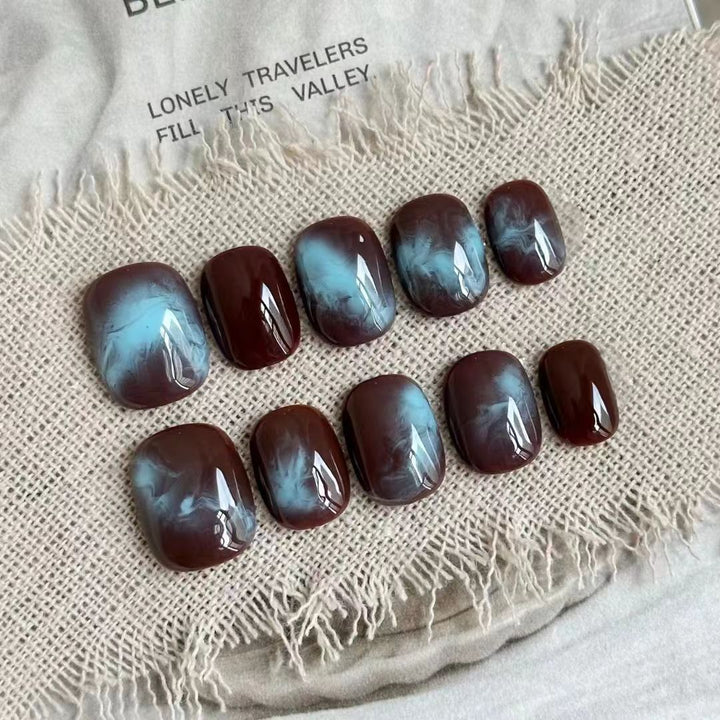 Elegant Press-On Nail Set by Bowlift