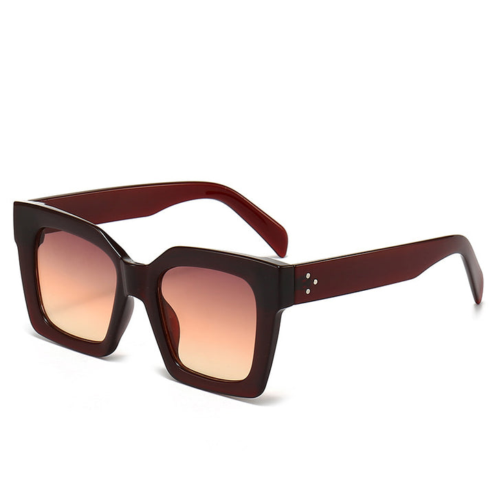 Women's Fashion Sunglasses in Striking Turtle Design Bowlift