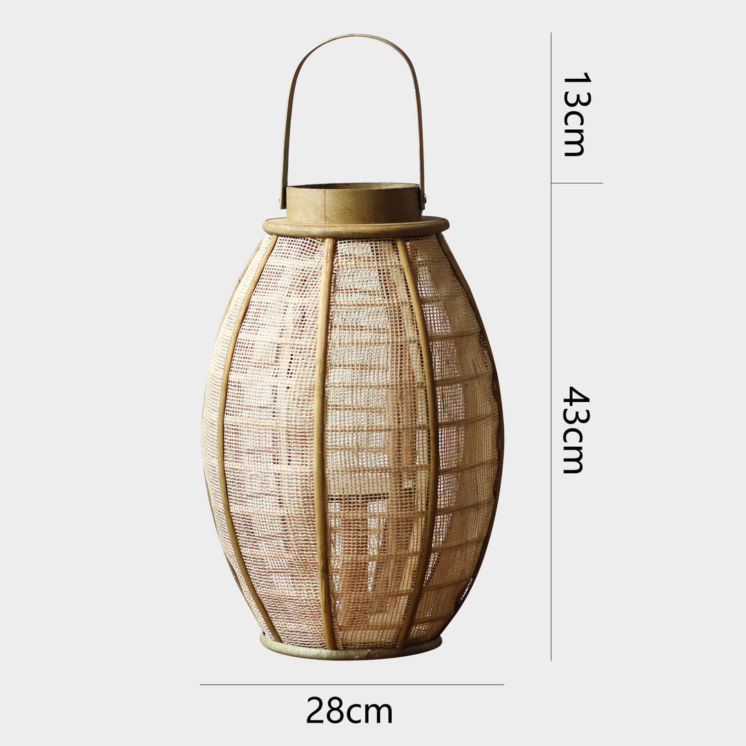 Handcrafted lantern made of natural materials Bowlift