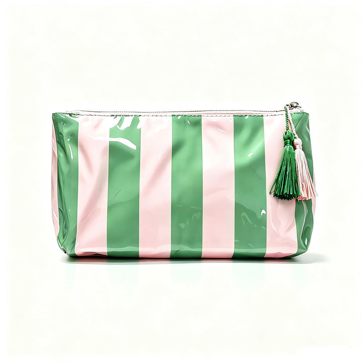 Practical and Stylish Cosmetic Bag Bowlift