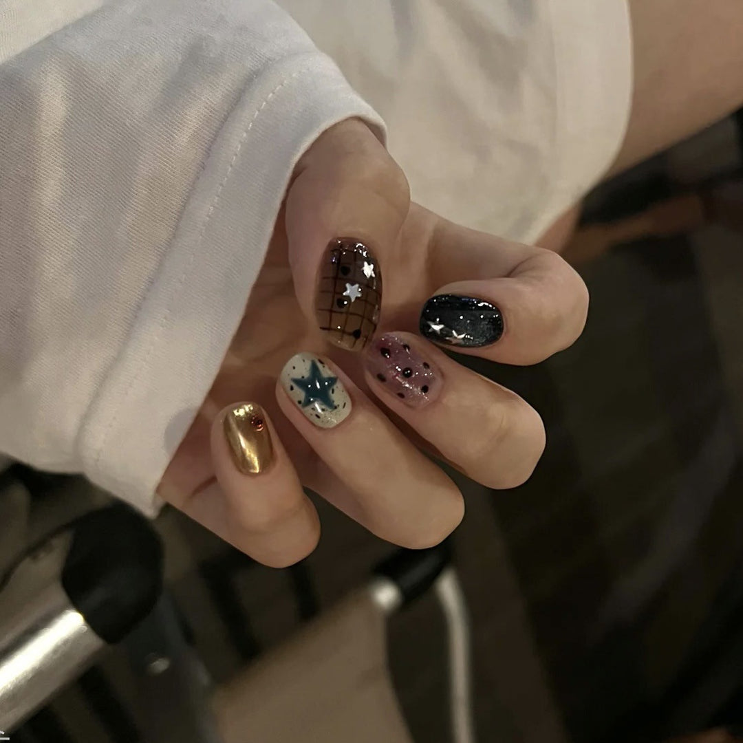 Artistic Nail Design Kit Bowlift
