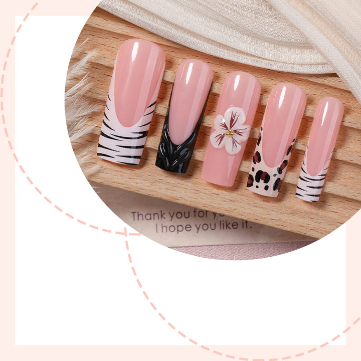 Artificial nail set with extravagant flower and animal designs Bowlift
