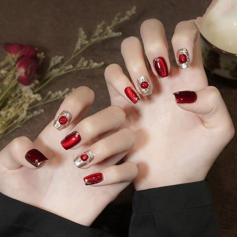 Festive Glamorous Nail Art Set Bowlift