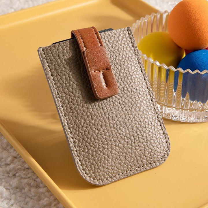 Elegant Leather Card Holder Bowlift