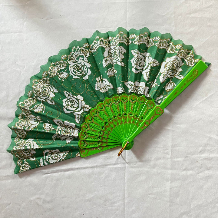 Ladies decorative fan Bowlift