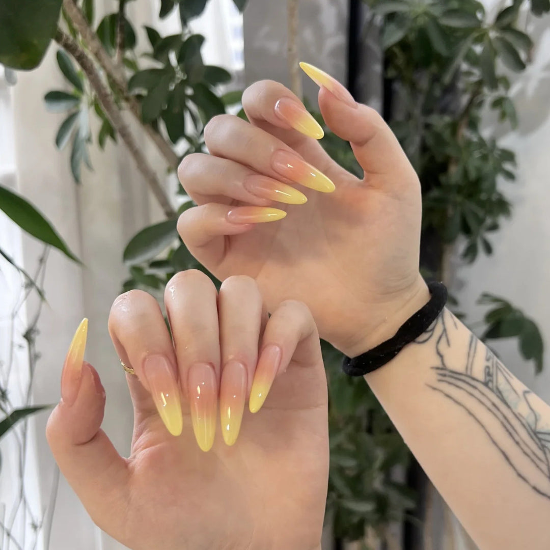 Gradient Stiletto Press-On Nails Bowlift