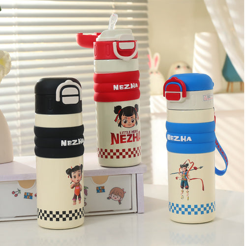 Insulated drinking bottle with a cute character design and practical carrying strap Bowlift