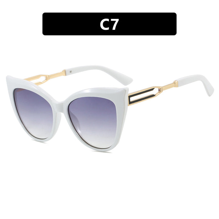 Ladies cat-eye glasses with elegant metal frame Bowlift