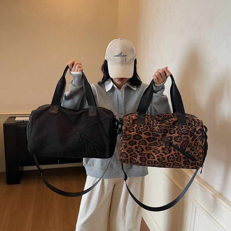 Multifunctional sports and leisure bag Bowlift