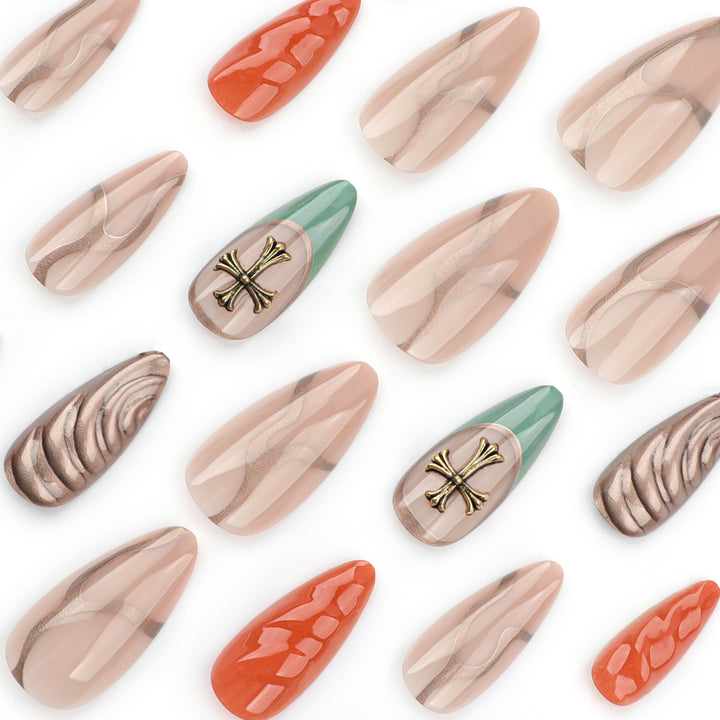 Artful stiletto nails with glitter and motif decorations Bowlift