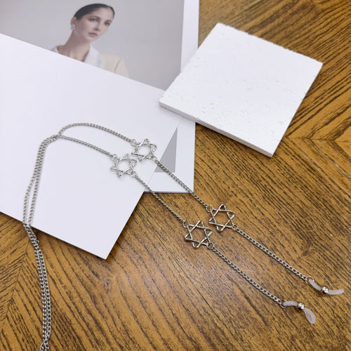Dangle Chain Necklace with Star Accents Bowlift