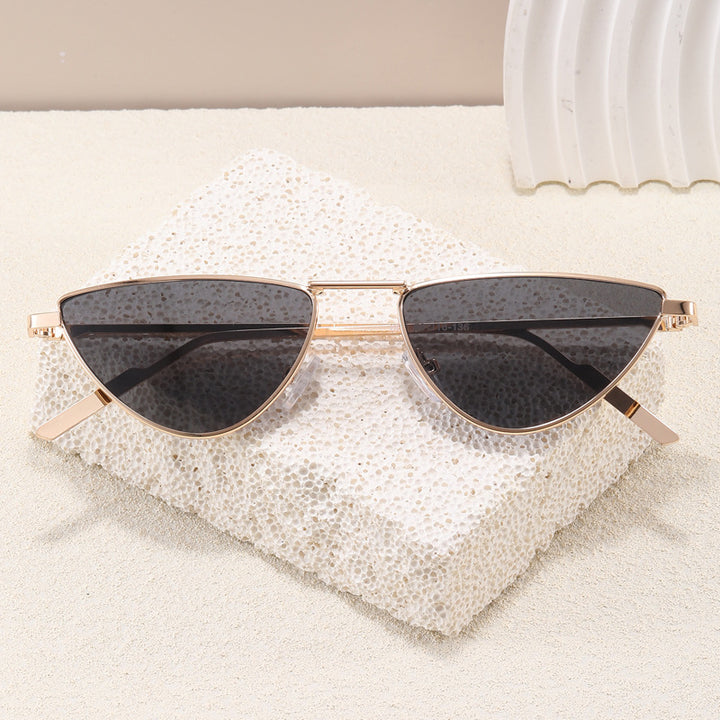Cat-Eye Sunglasses Bowlift