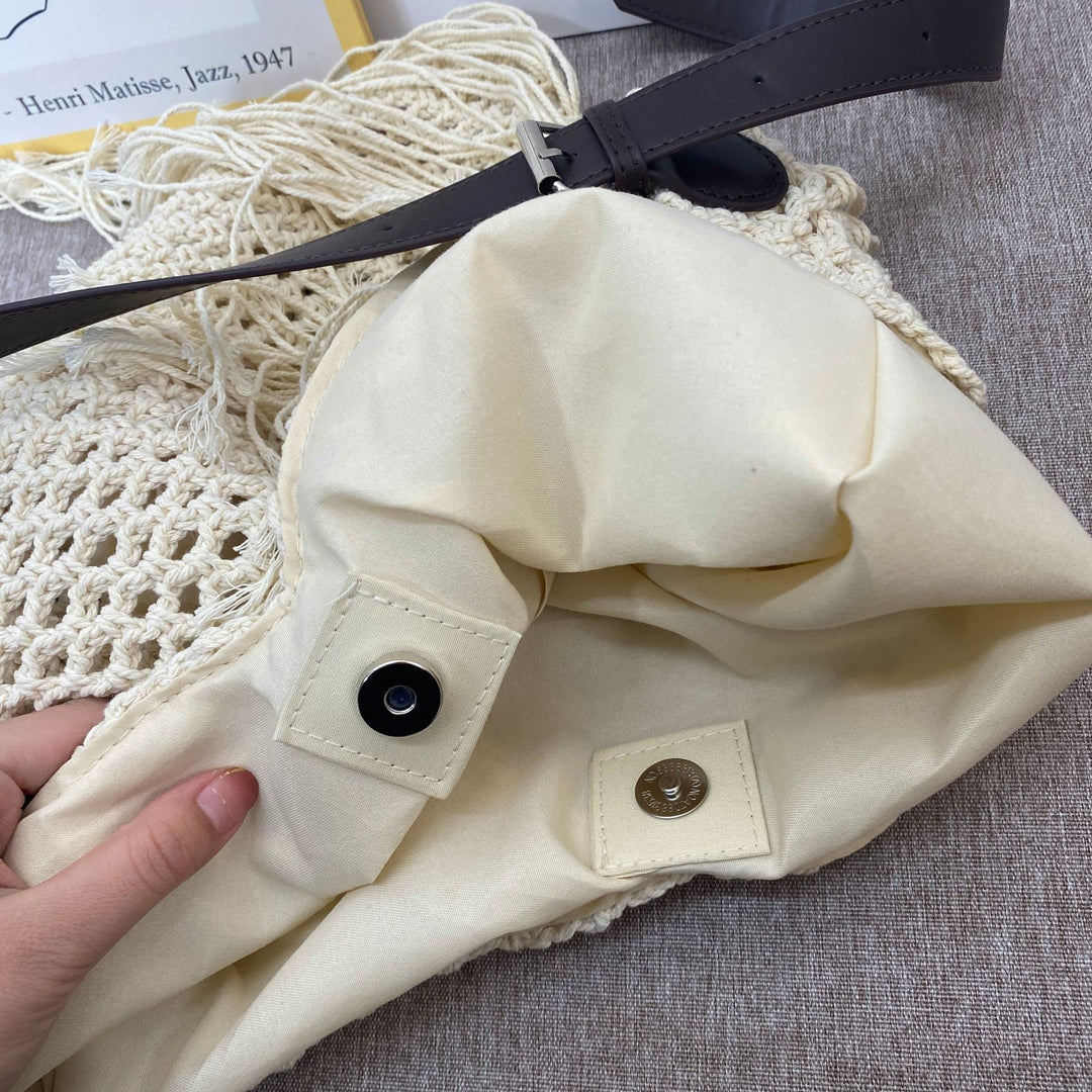 Macrame Crossbody Bag with Fringes Bowlift