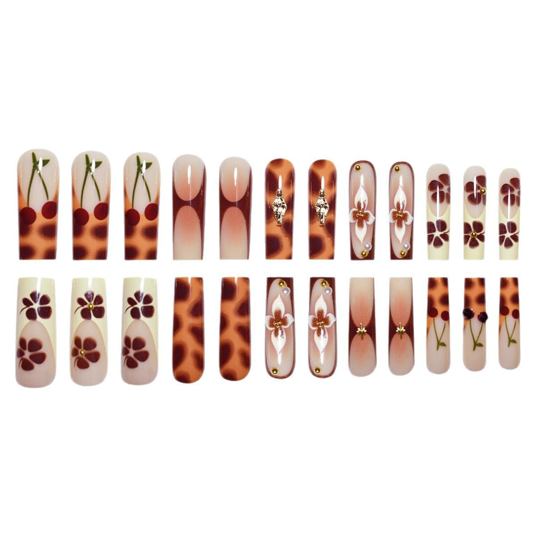 Artistic Floral Long-Lasting Press-On Nail Extensions Bowlift