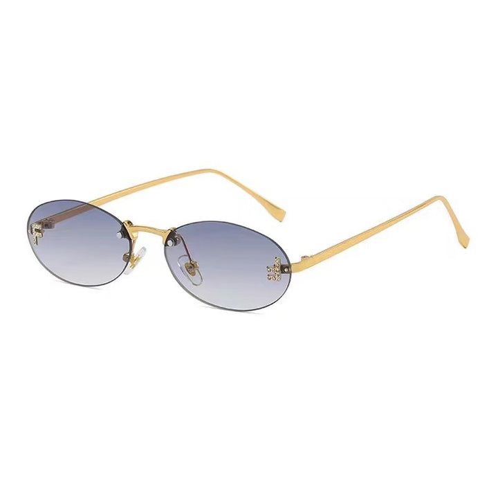Elegant Vintage-Inspired Oval Sunglasses