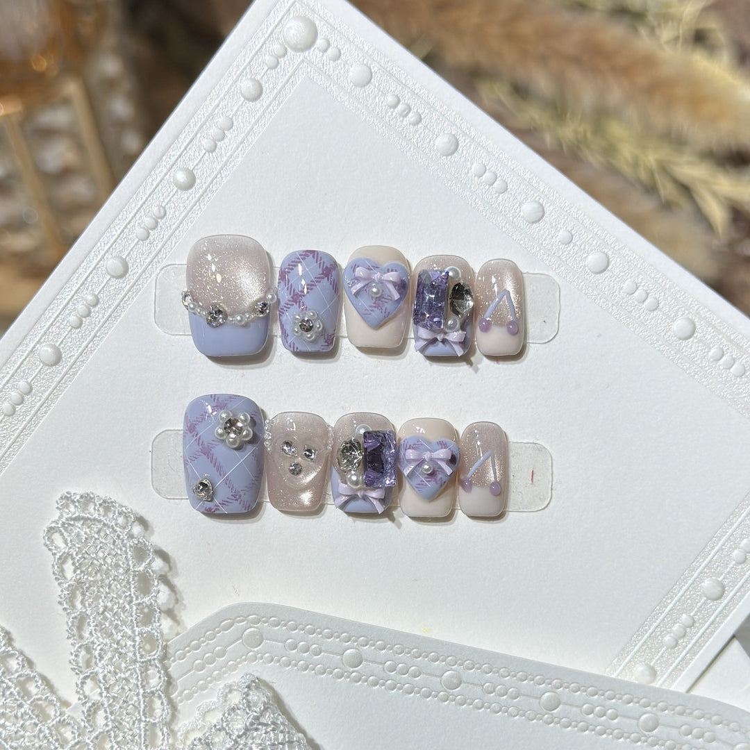 Decorative Luxury Press-On Nail Set with Elegant Bow and Gemstone Accents Bowlift