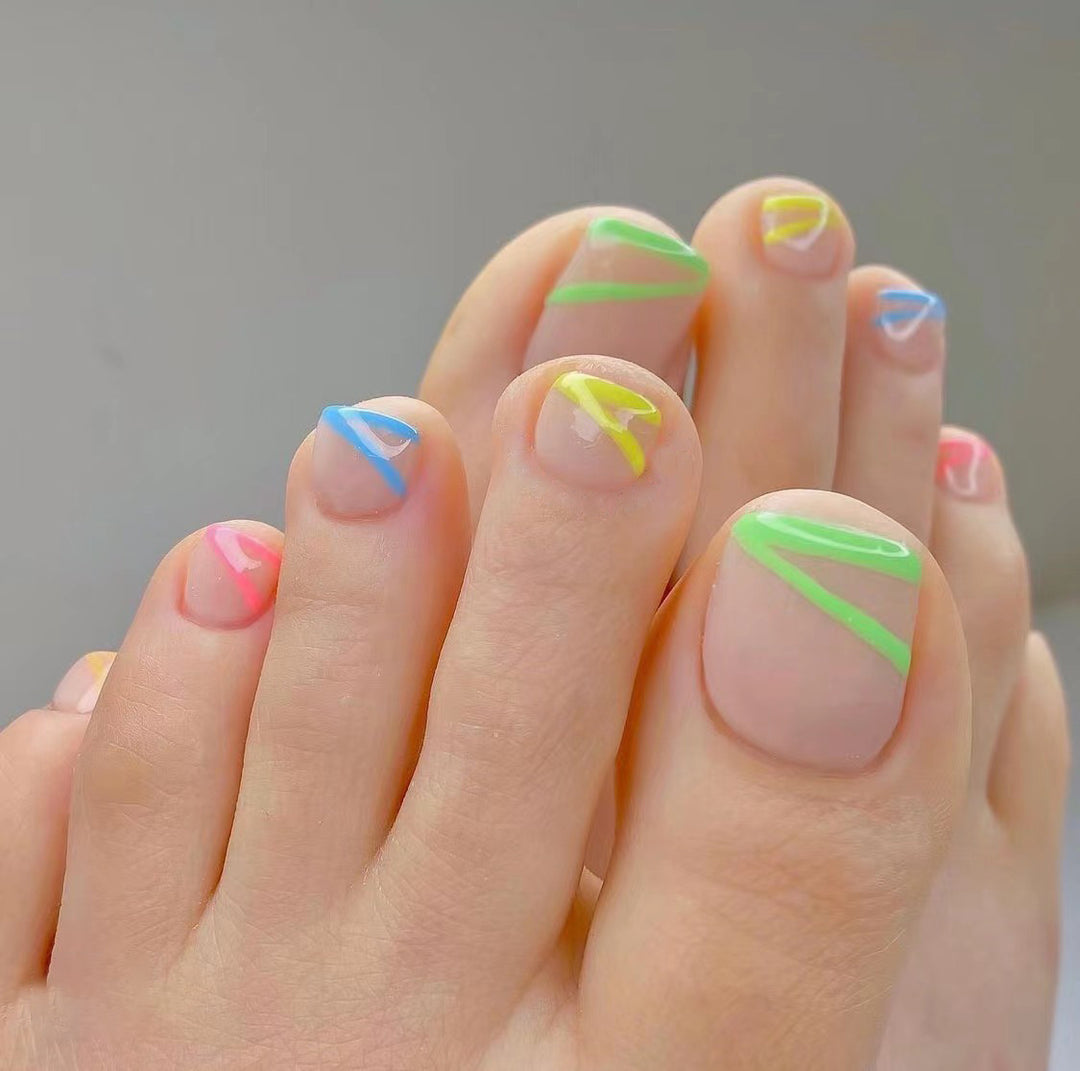Artistic Toenail Design with Divine Butterfly Design Bowlift