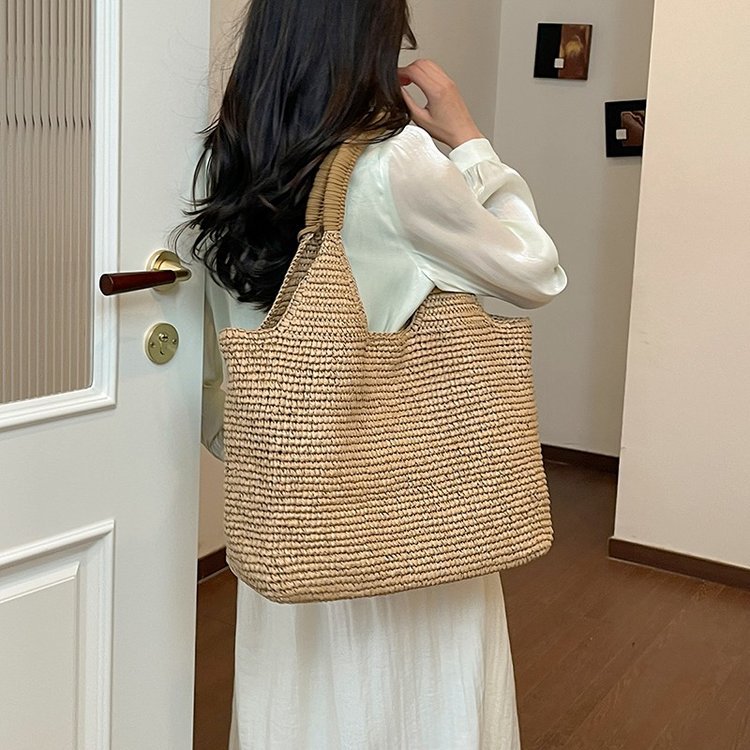 Handwoven shopping and beach bag Bowlift