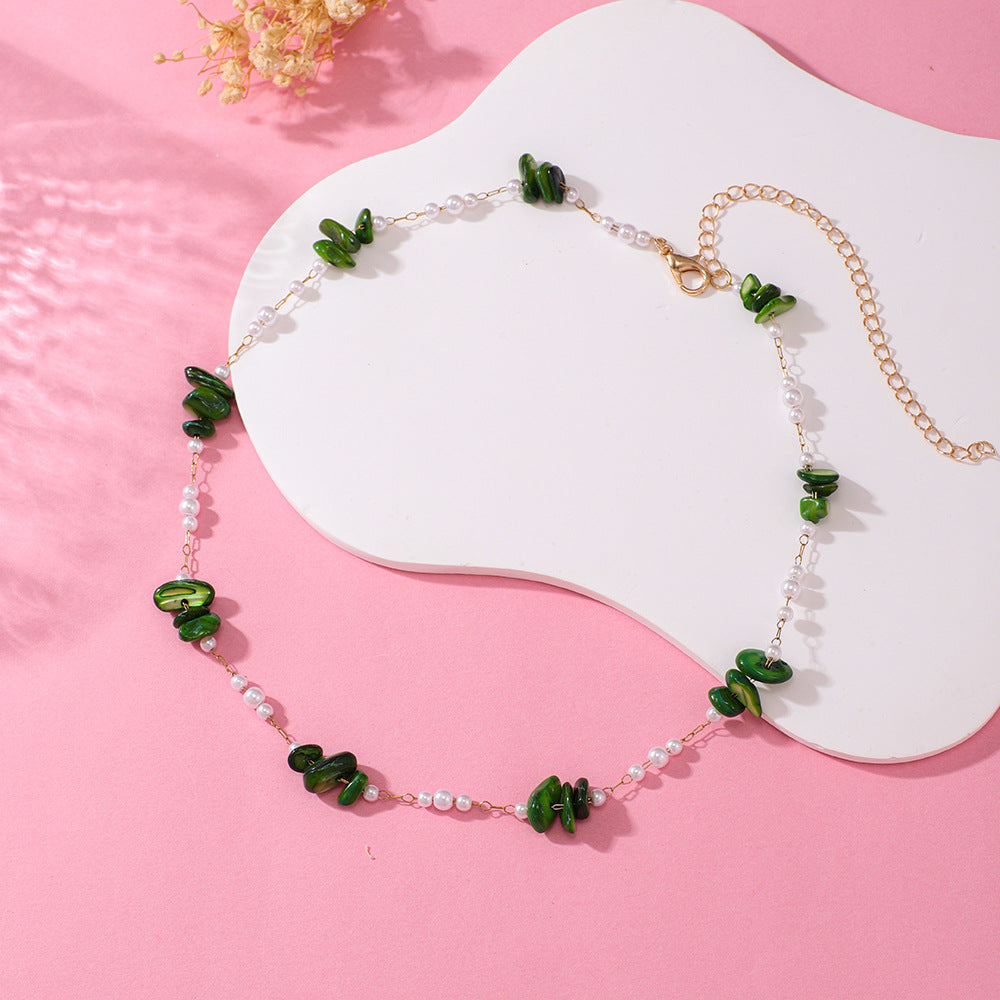 Elegant Floral Beaded Necklace Bowlift