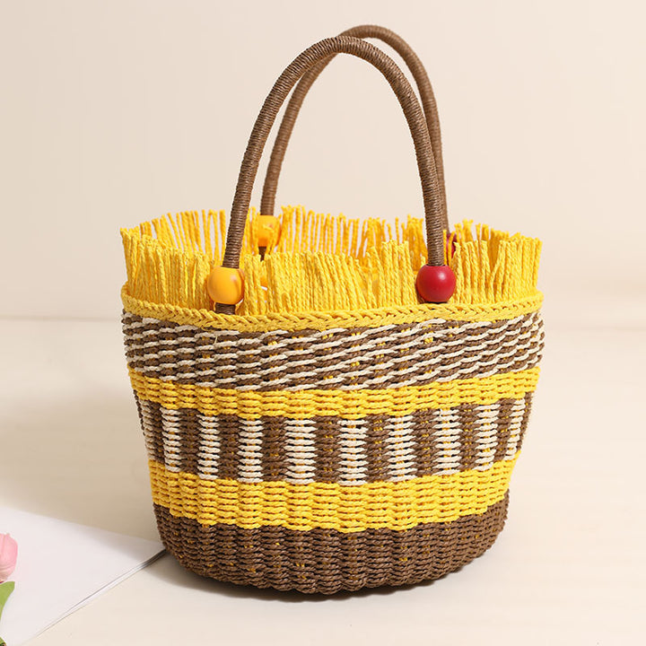 Stylish tote bag with colorful fringes Bowlift