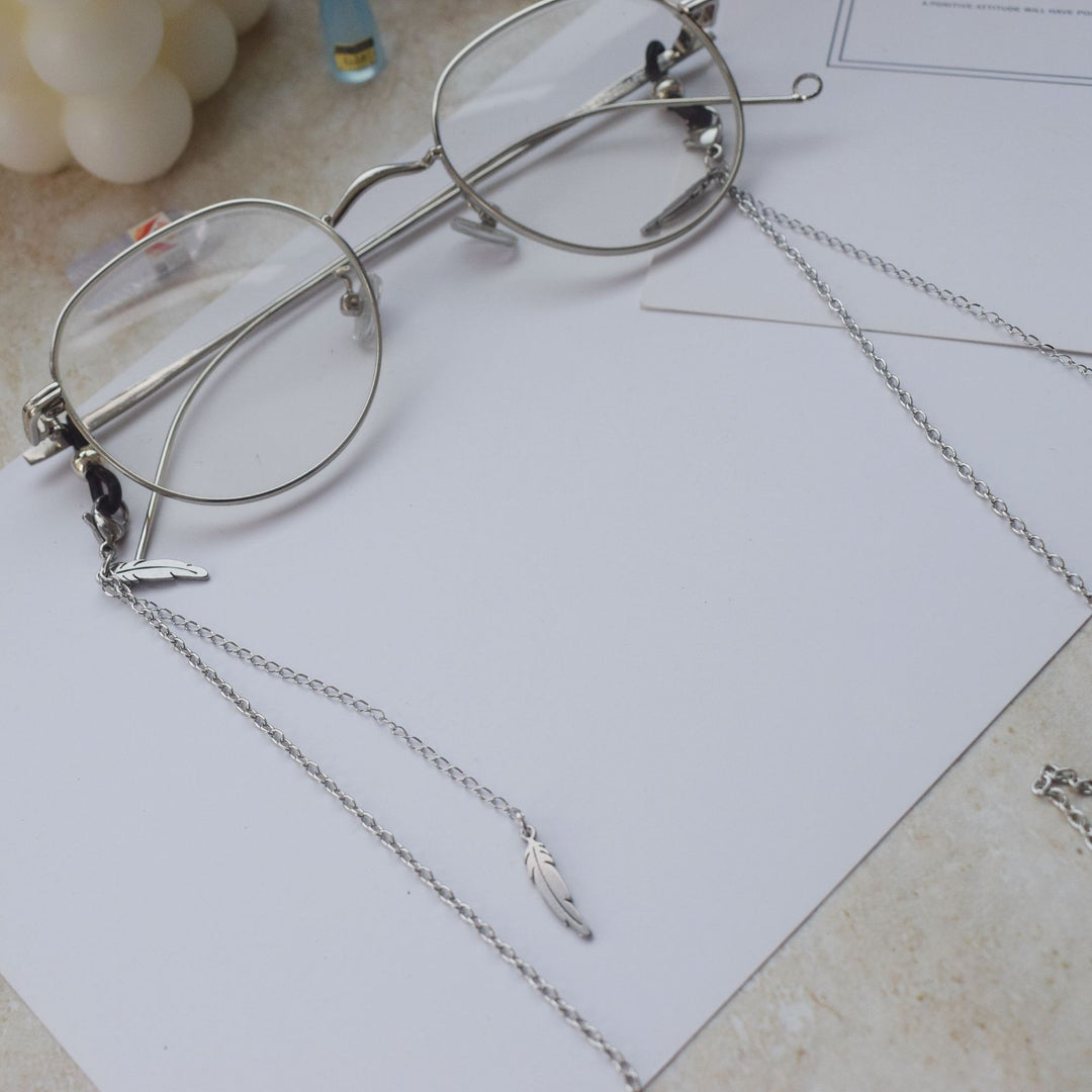 Eyewear Chain Bowlift