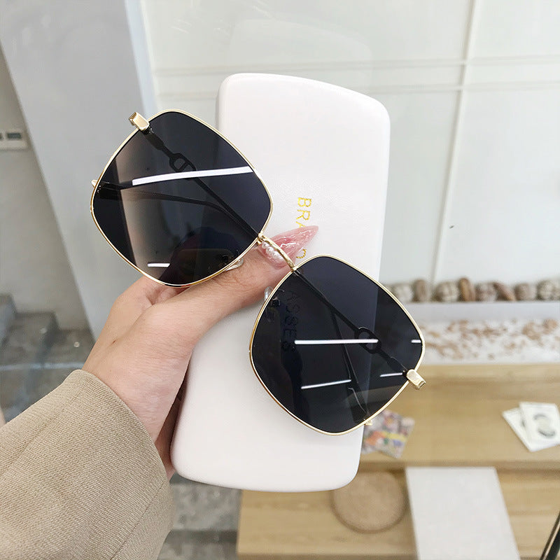 Oversized Square Frame Sunglasses Bowlift