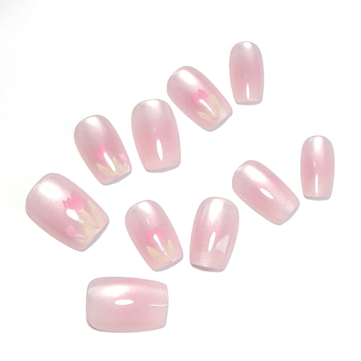 Artificial nail art with floral decorations Bowlift