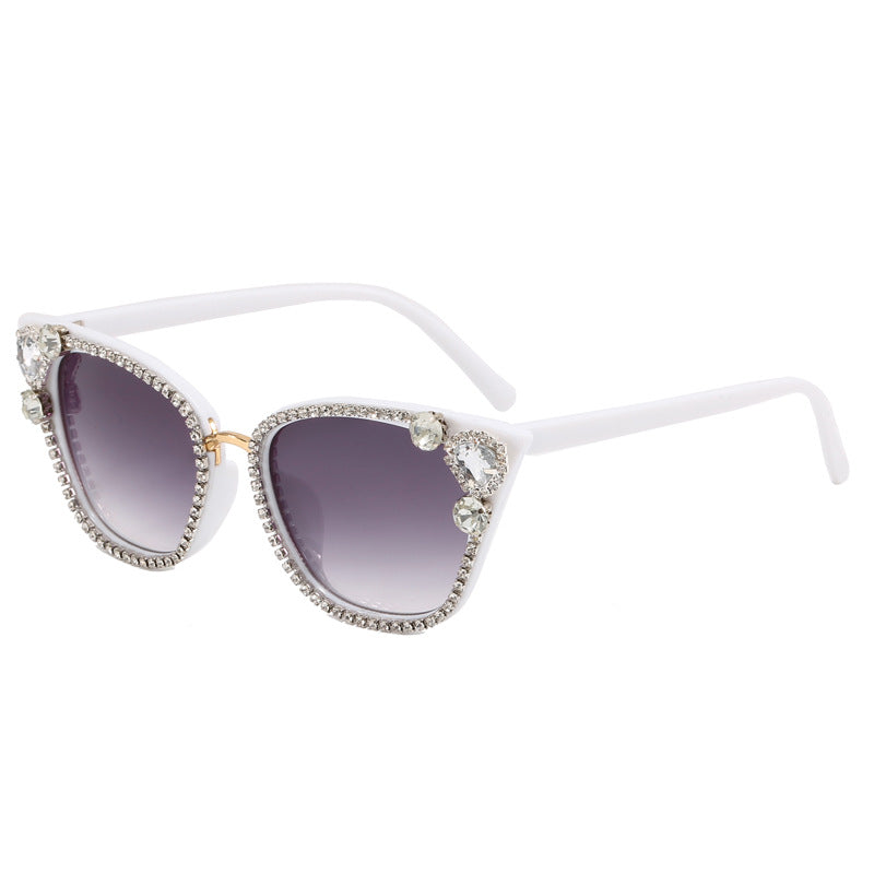 Women's Cat Eye Sunglasses with Sparkling Crystal Decorations Bowlift