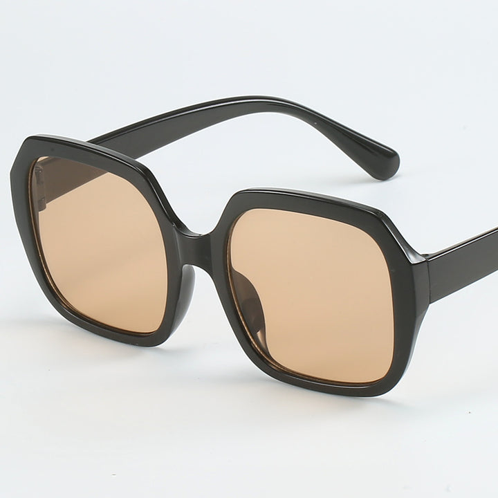 Women's Fashion Oversized Sunglasses with Extravagant Leopard Details Bowlift