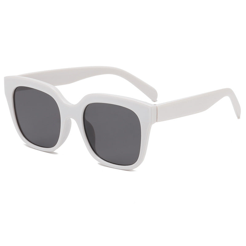 Women's fashionable sunglasses with striking pattern Bowlift