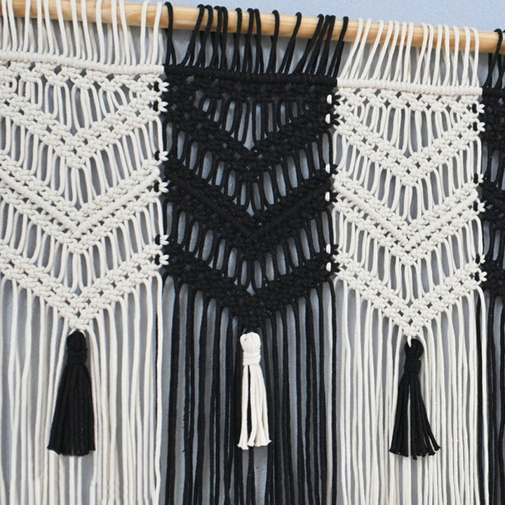 Macrame Wall Tapestry with Decorative Tassels Bowlift