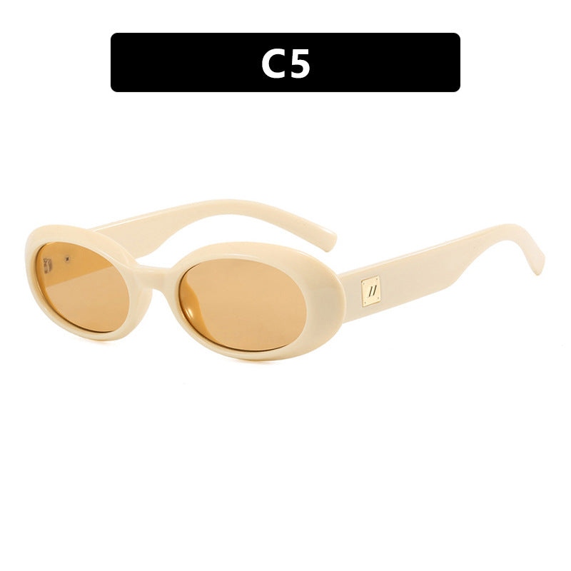 Women's fashionable oversized sunglasses with elegant shape Bowlift
